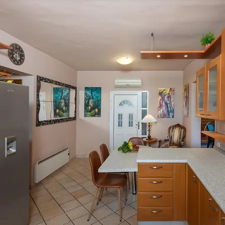 Rene Villa Koskinou (Rhodes)