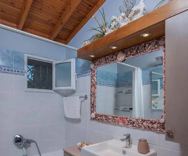 Rene * Koskinou (Rhodes)